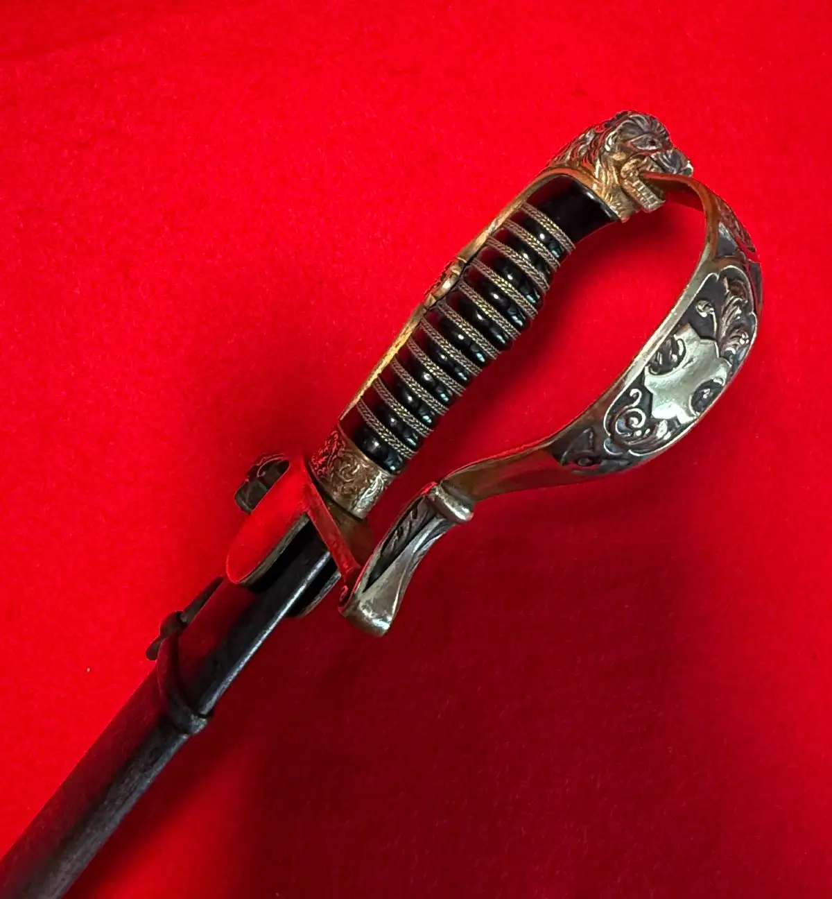German WW1 Lion Head Officer Sword - View 18