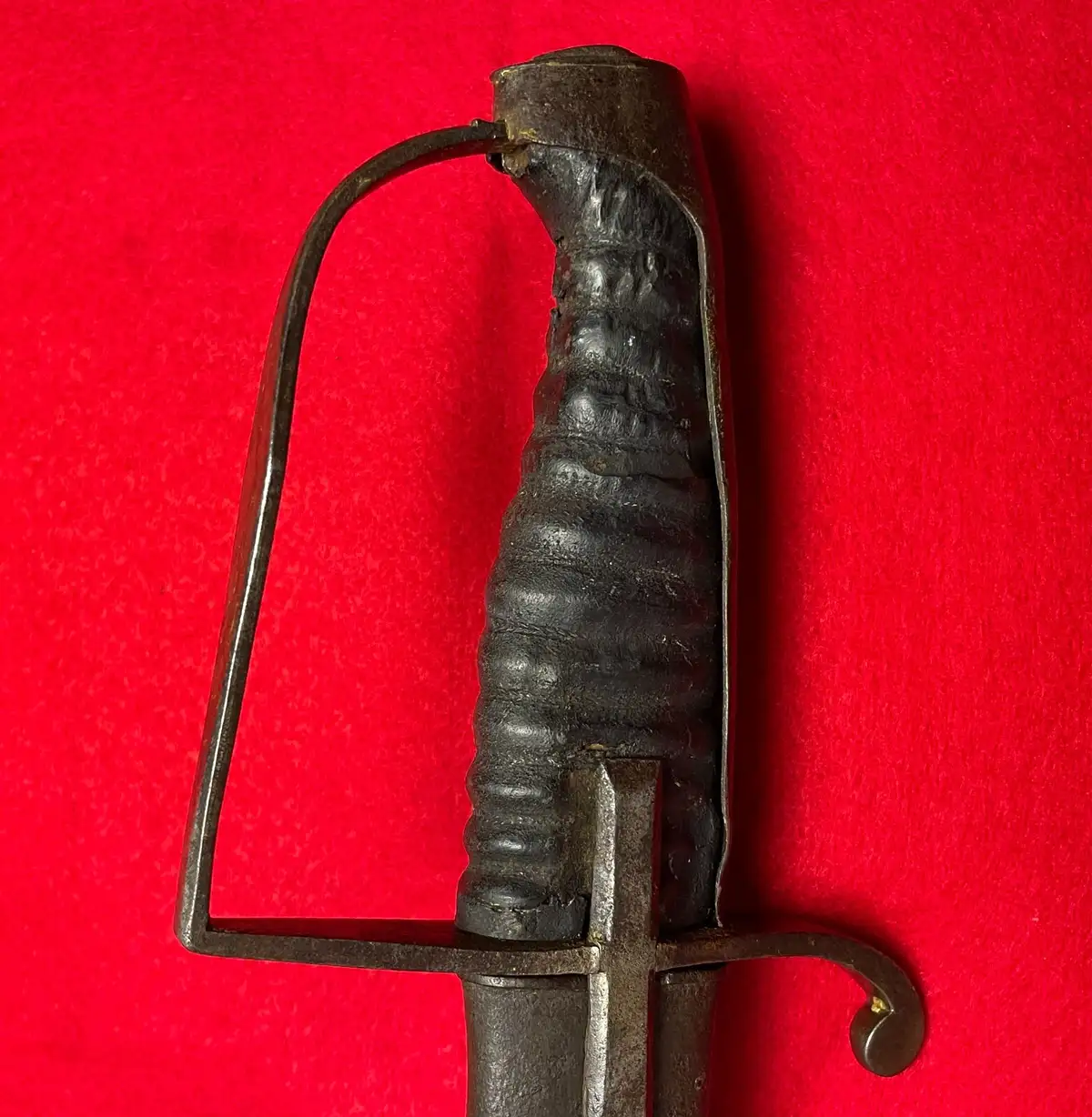 European 19th Century Hussar Light Cavalry Saber - View 17