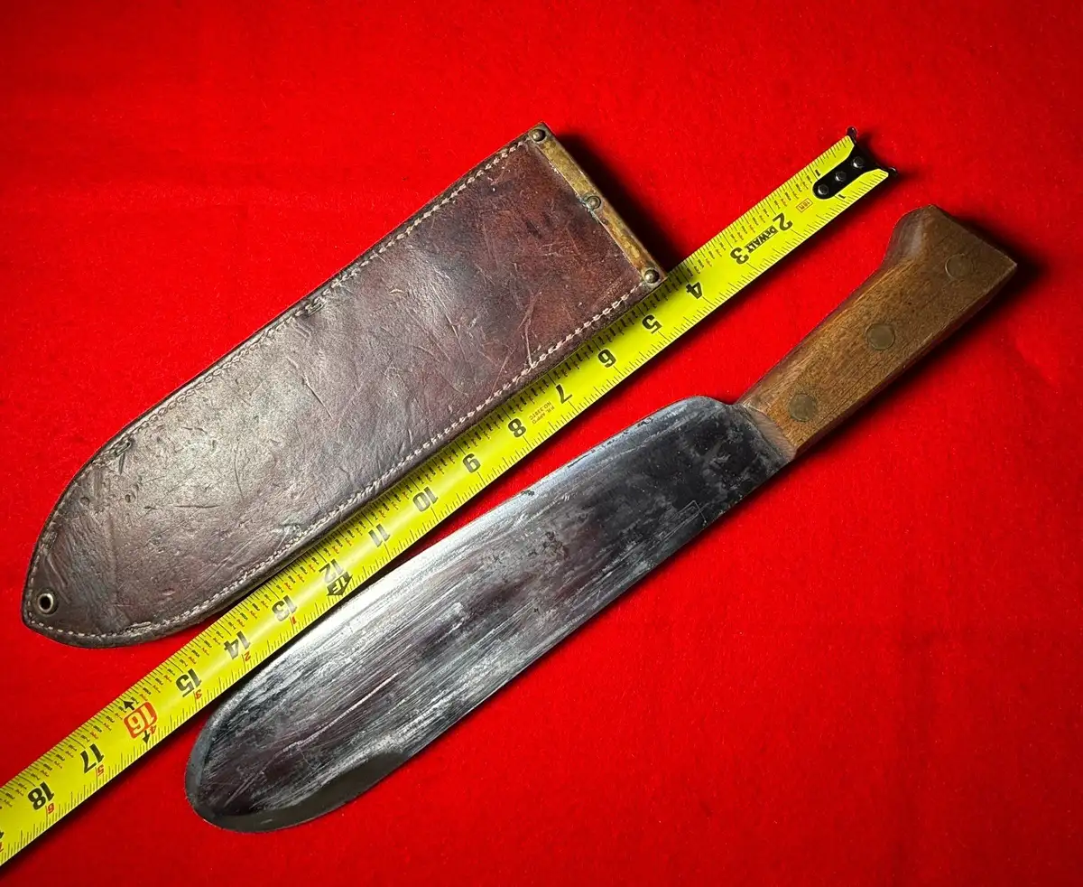 US WW2 USMC Bolo Knife Machete Chatillion - View 3