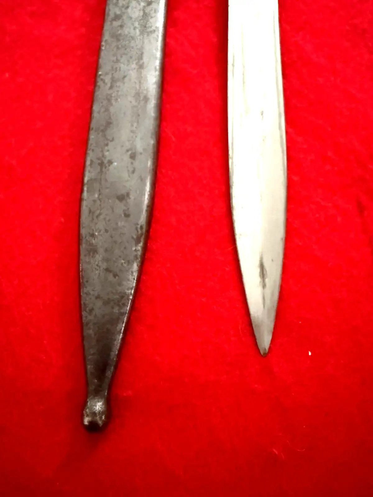 Russian WW2 Soviet SVT-40 Rifle Bayonet - View 3