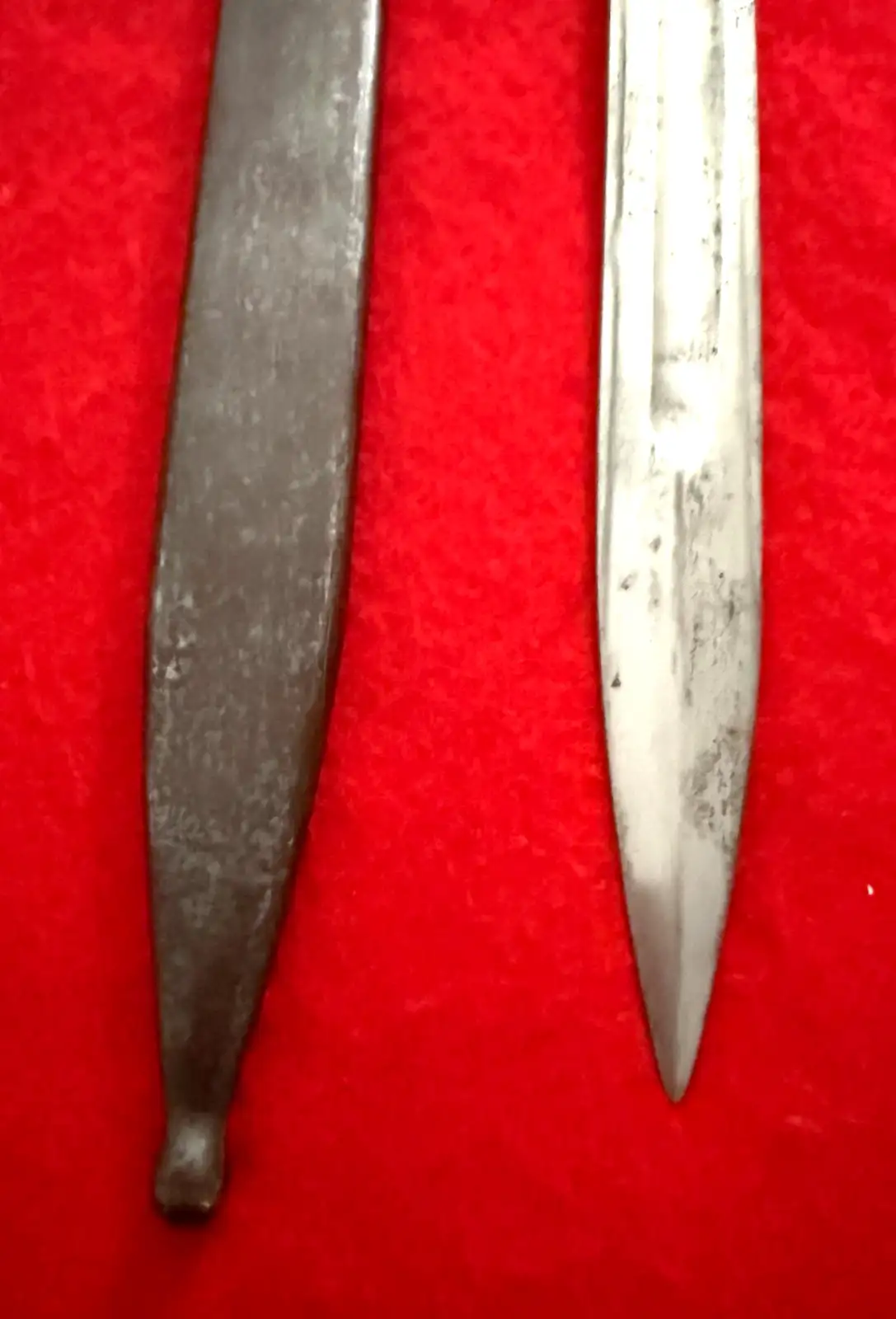 Russian WW2 Soviet SVT-40 Rifle Bayonet - View 4