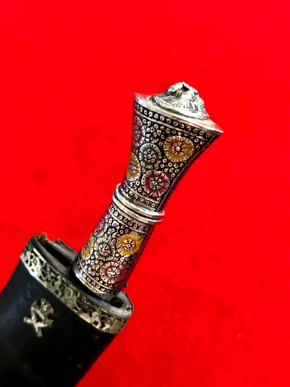 Indian WW2 Gurkha Kukri Lion Head Knife - View 8