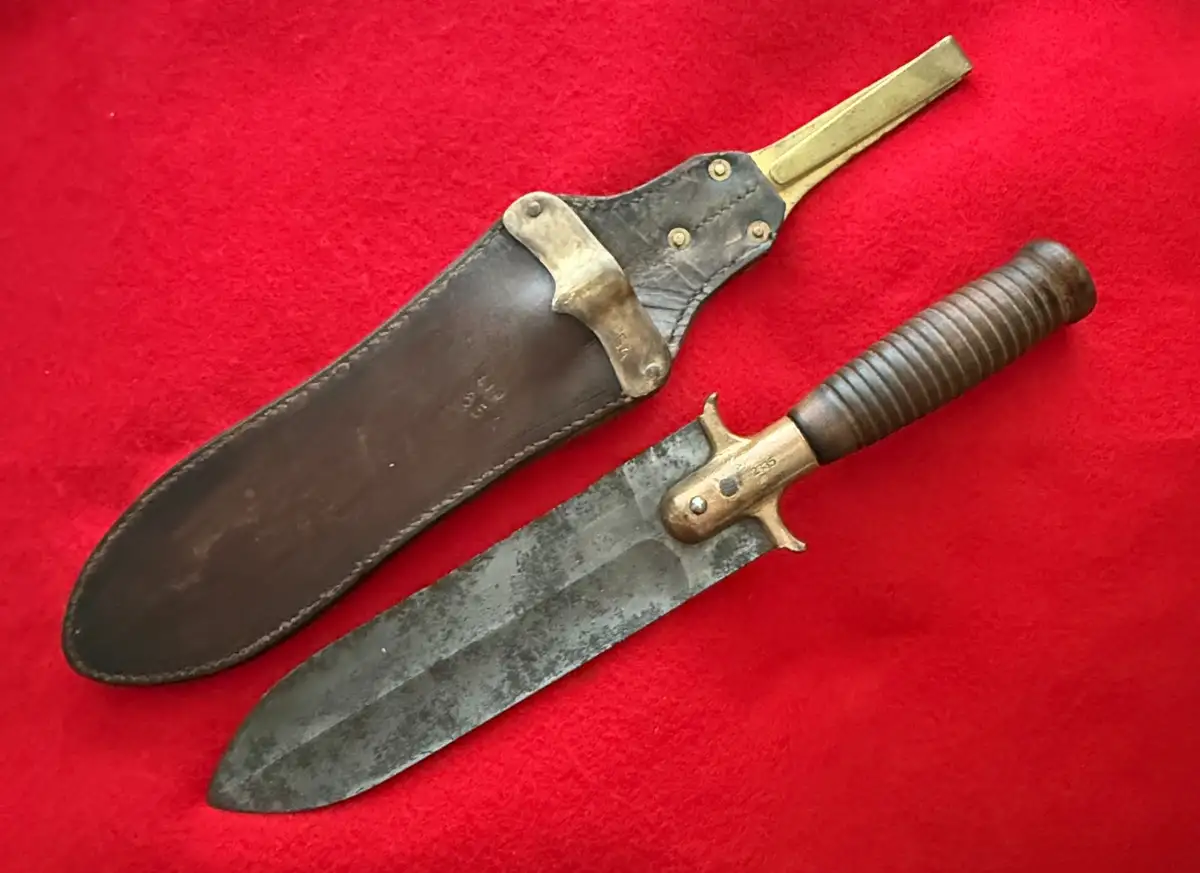 Original US M1880 Springfield Hunting Knife alternate view