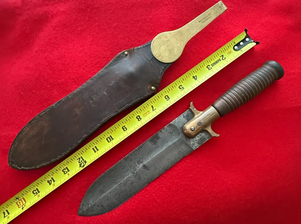 Original US M1880 Springfield Hunting Knife - View 3