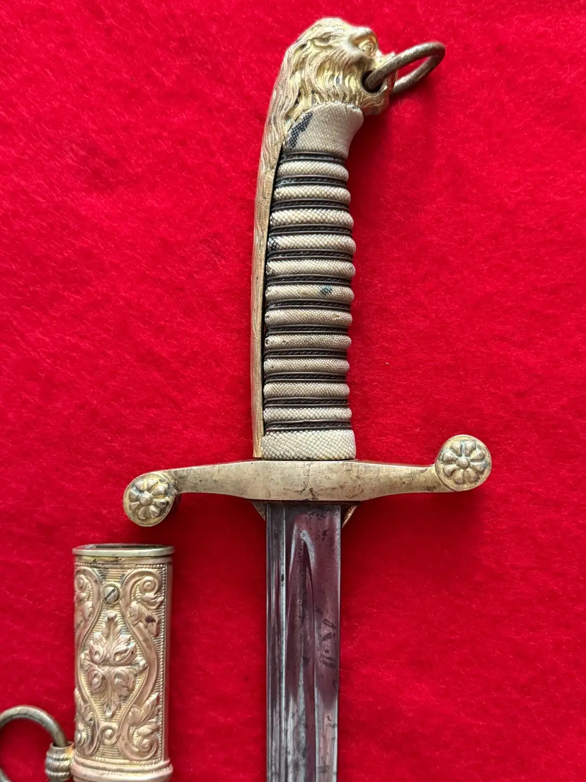 French Late 18th Century Lion Head Officer Sword - View 10