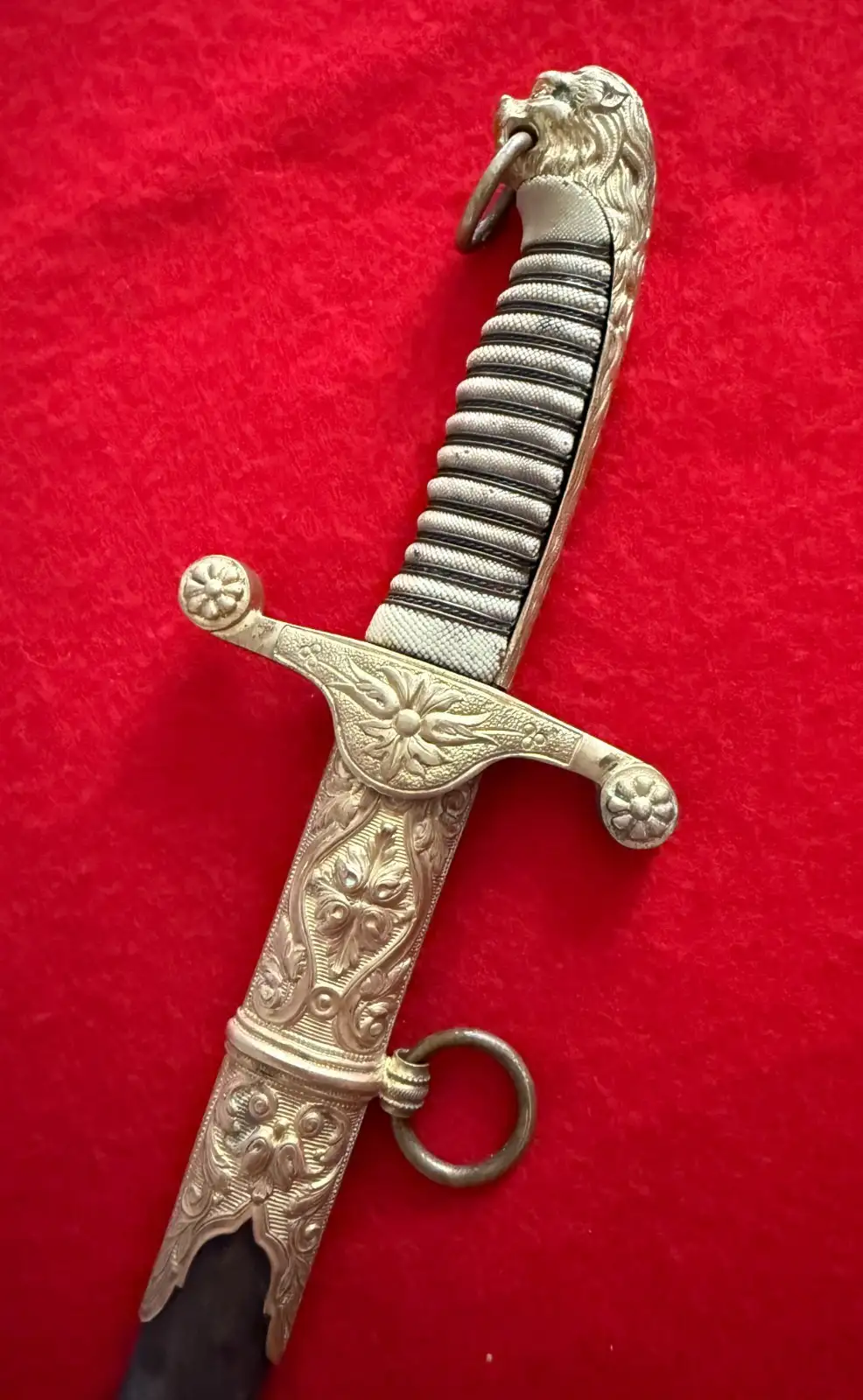 French Late 18th Century Lion Head Officer Sword - View 12