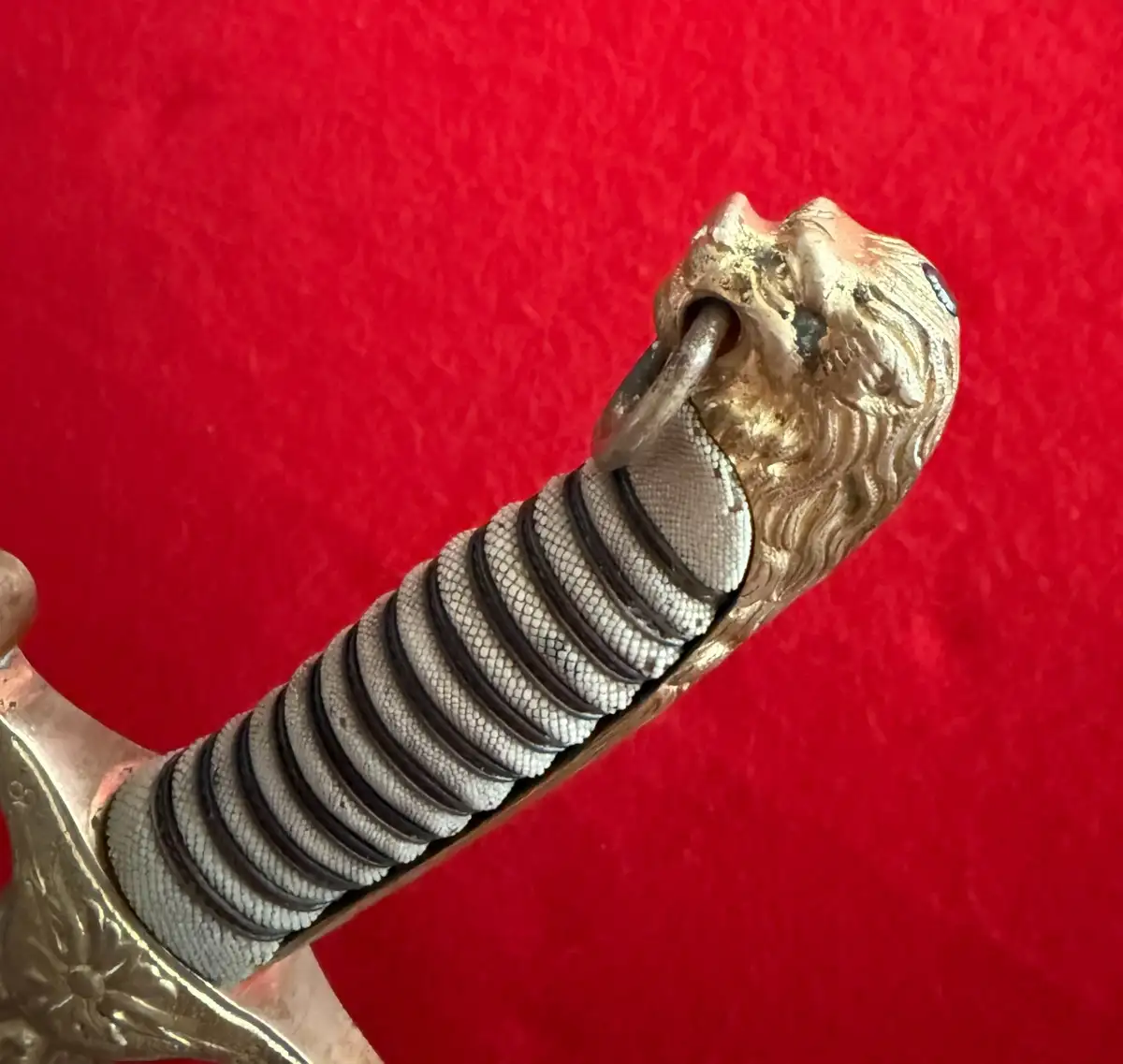 French Late 18th Century Lion Head Officer Sword - View 18