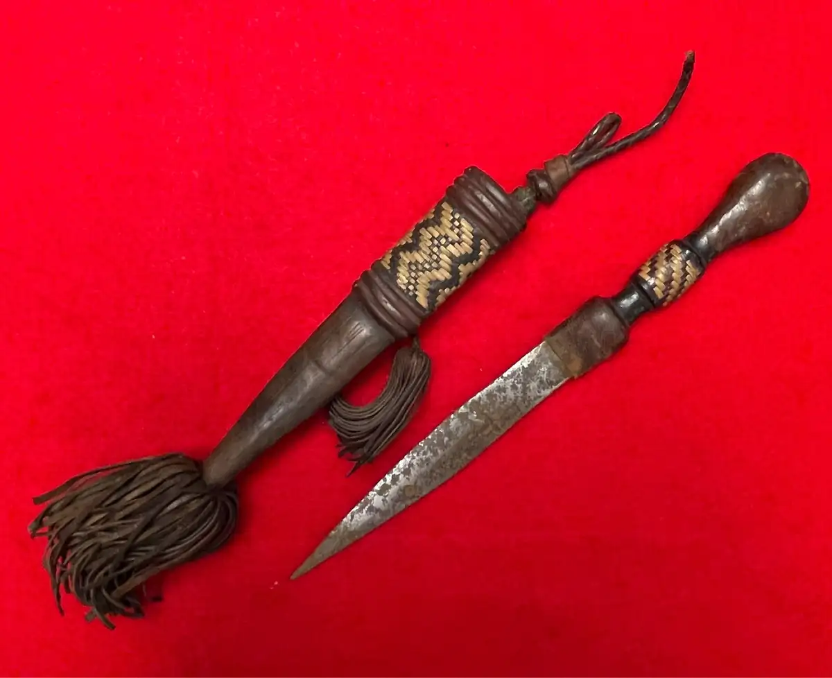 Liberian 20th Century Saharan Fringed Leather Knife alternate view