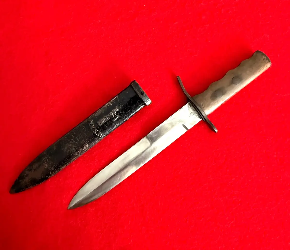 Original Italian WW2 MVSN Blackshirt Fighting Dagger