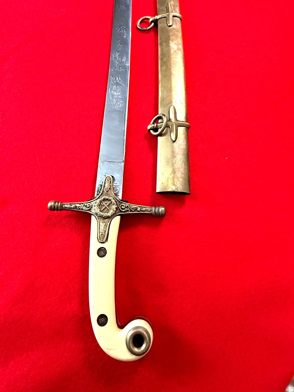 British M1831 Mameluke Officer Saber with Scabbard - View 11