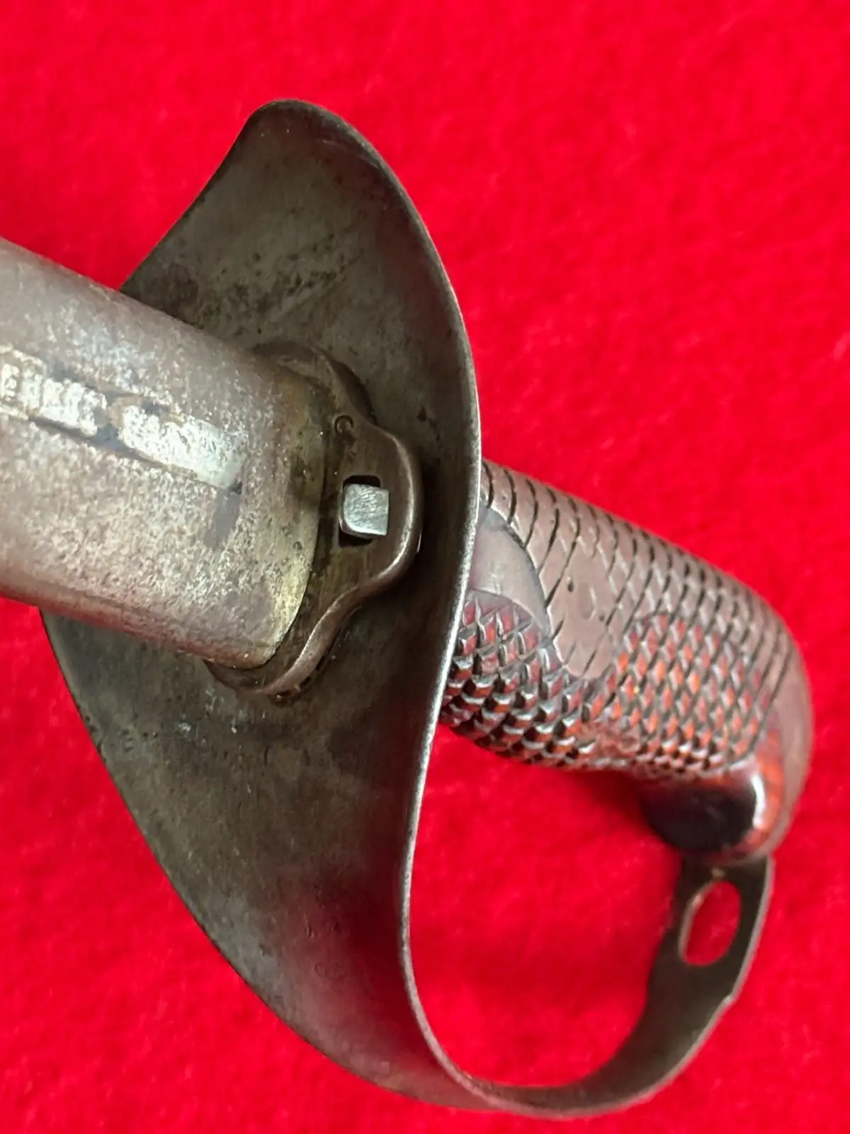 Original Japanese Type 32 Cavalry Sabre with Scabbard - View 15