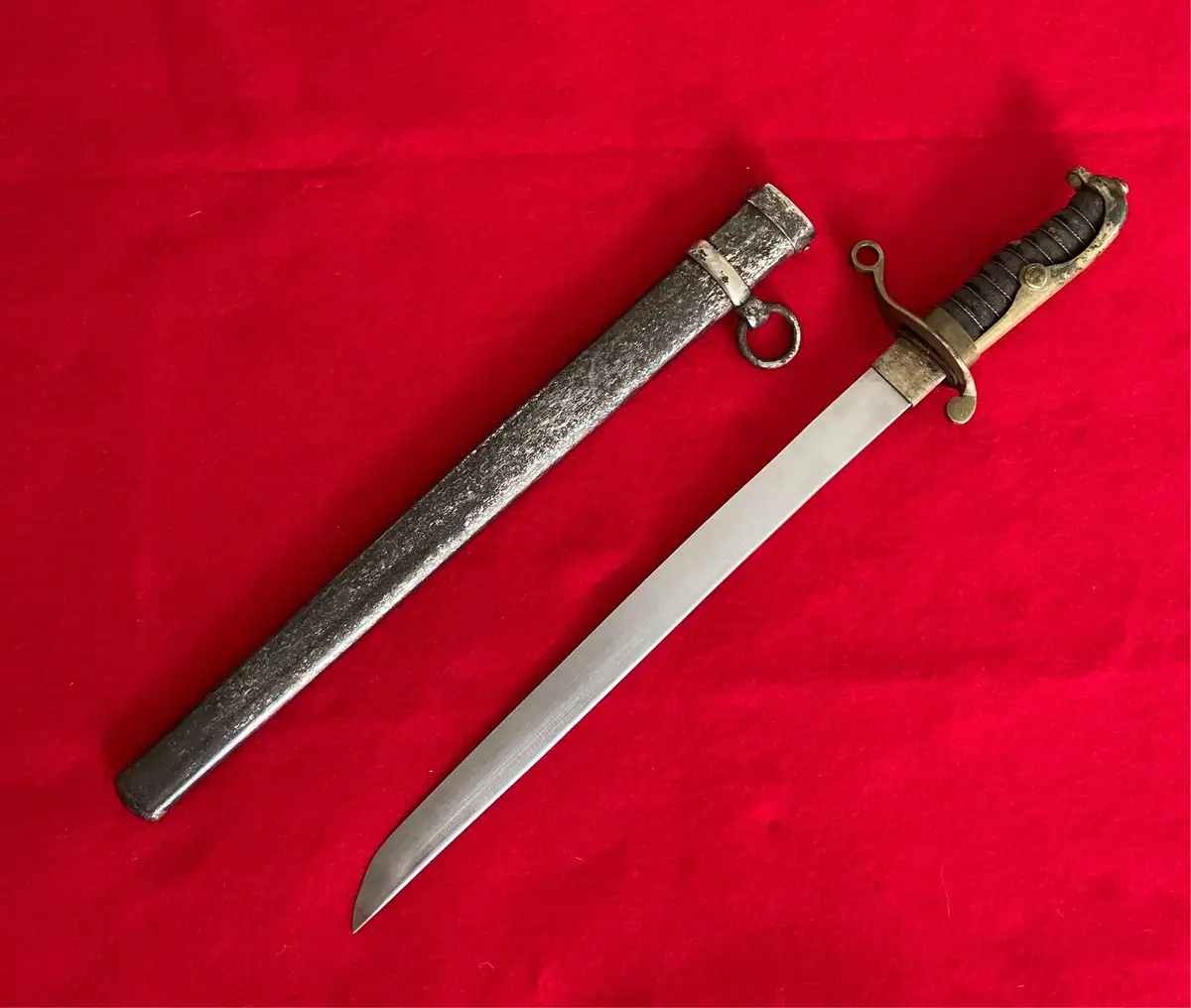 Original Japanese WW2 Police Dirk Dagger Tanto alternate view