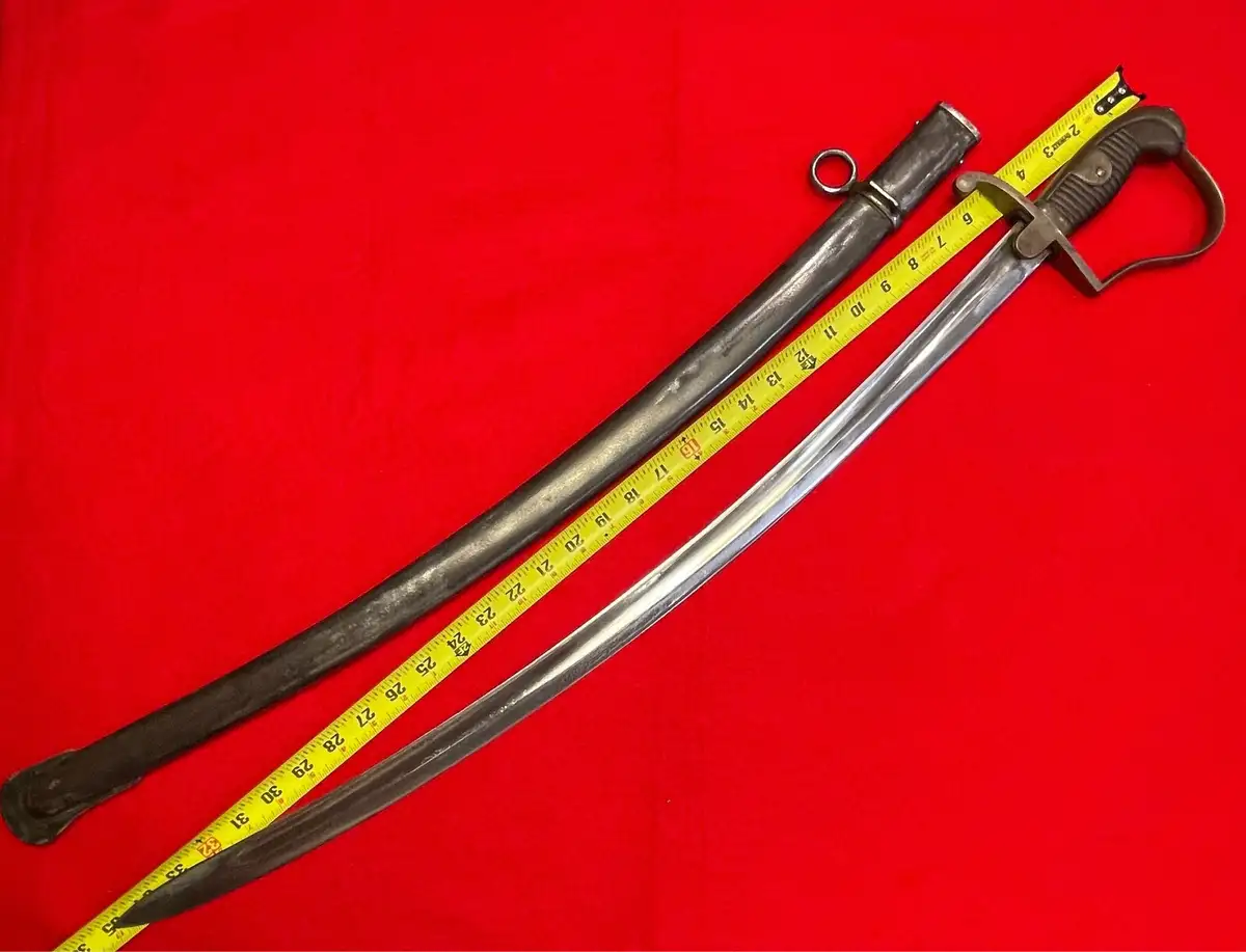 Original German WW1 Prussian Artillery Officer Sword - View 3