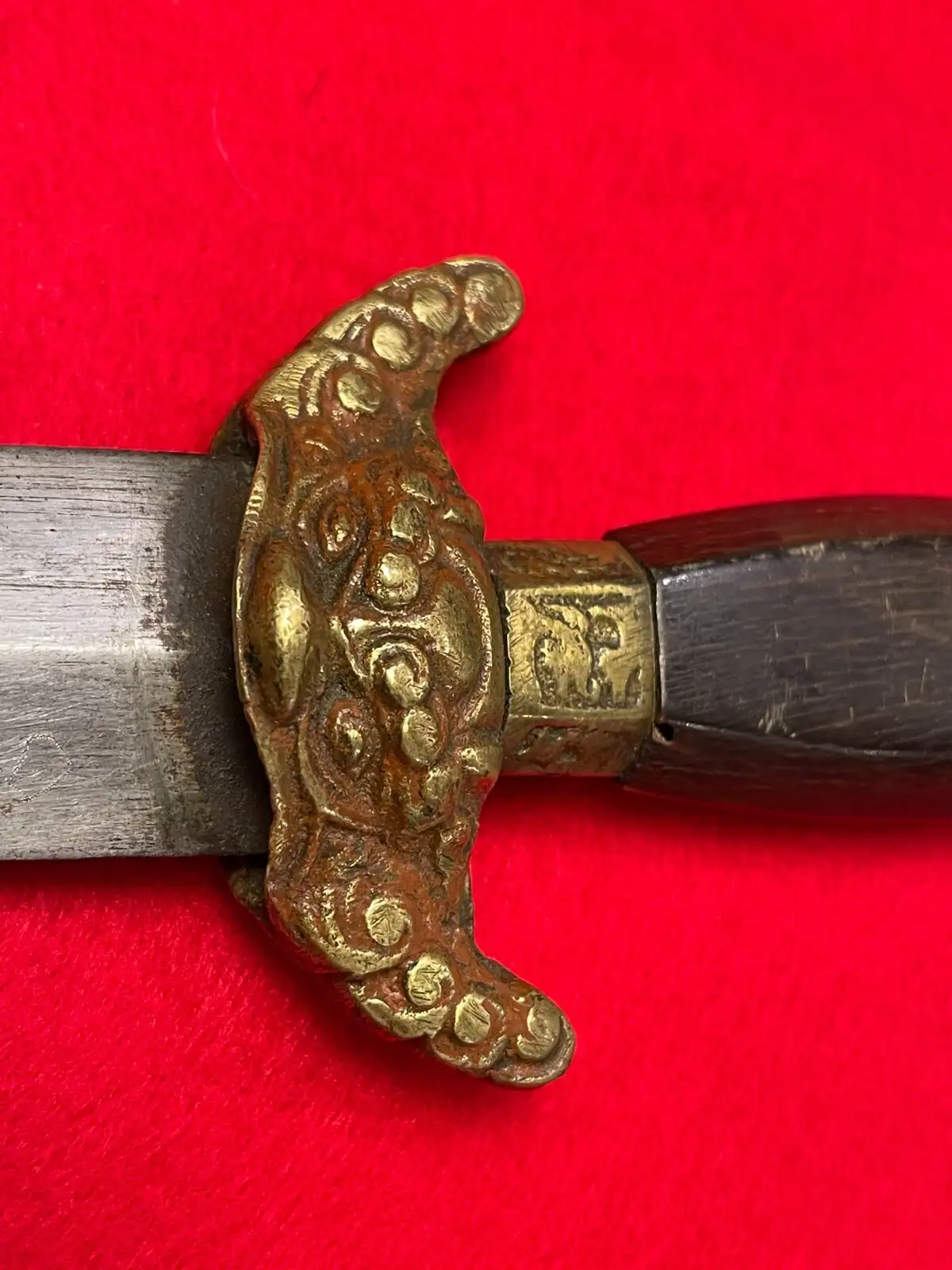 Original Chinese 19th Century Short Sword with Scabbard - View 10