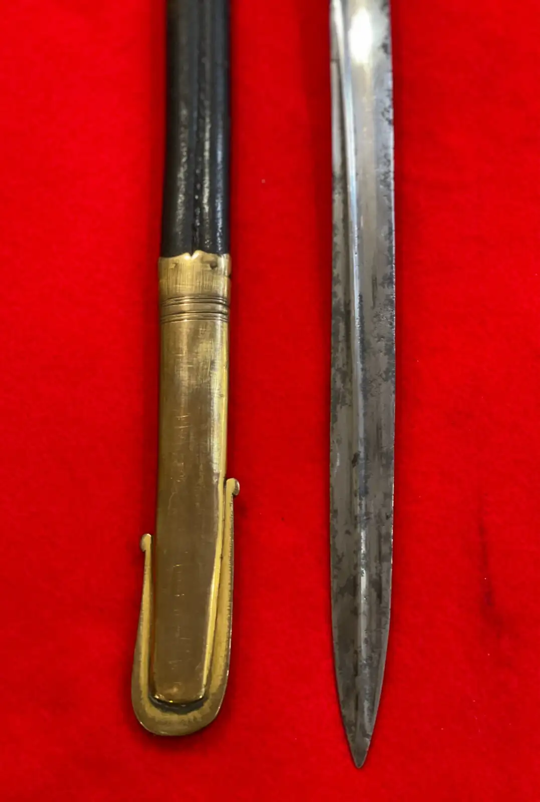 Original British Royal Navy George V Officer Sword - View 13