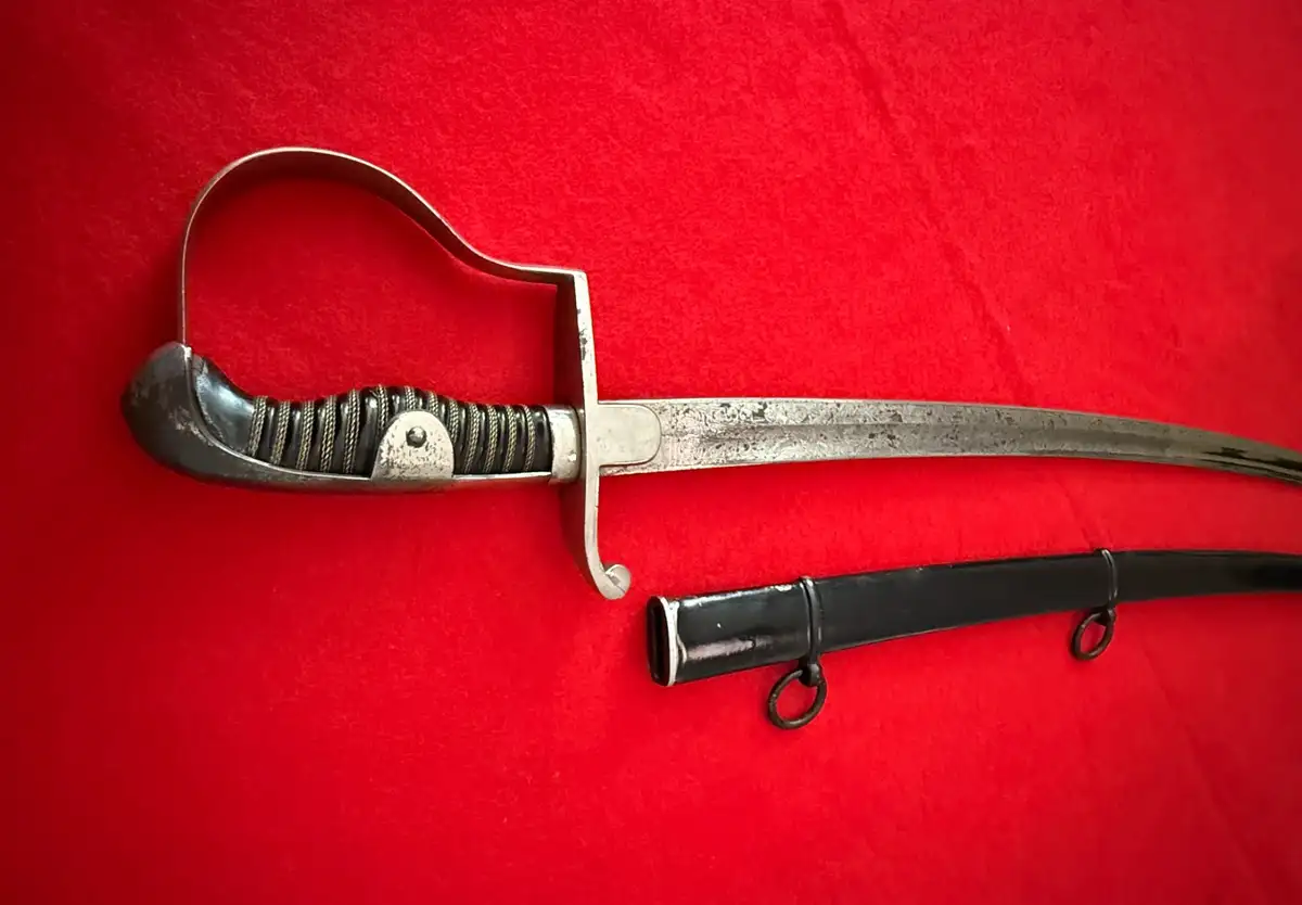 Original German WW1 Triple Etched Cavalry Sword - View 13