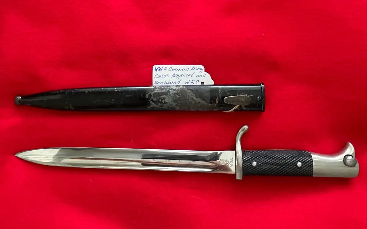 Original German WW2 Army NCO Dress Bayonet - View 3