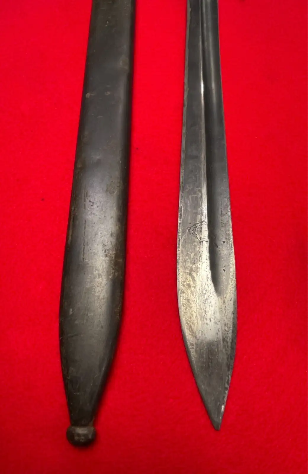 Original German WW1 M1898/05 Butcher Bayonet - View 4