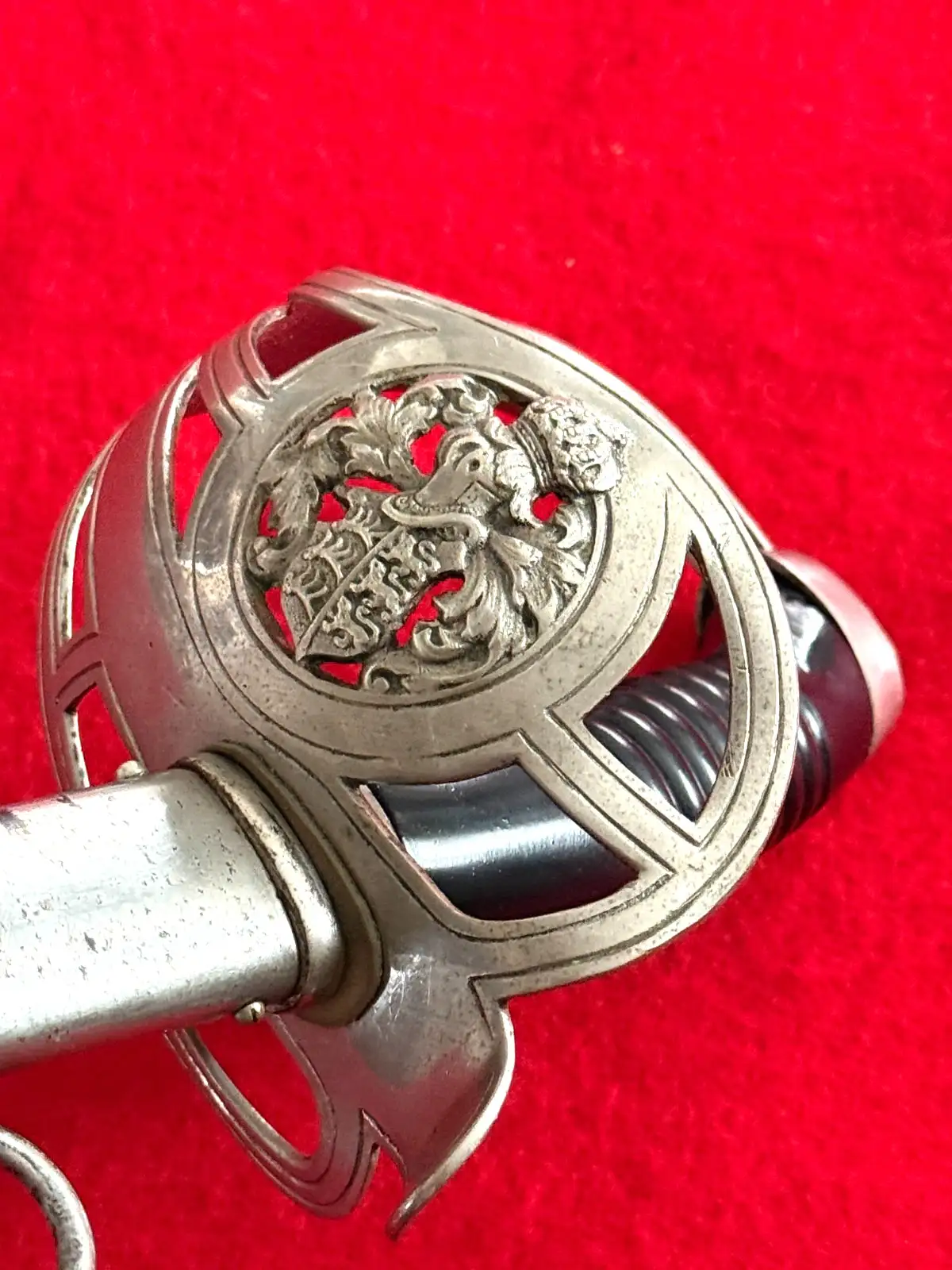 Original German WW1 Cavalry Officer Sword - View 15