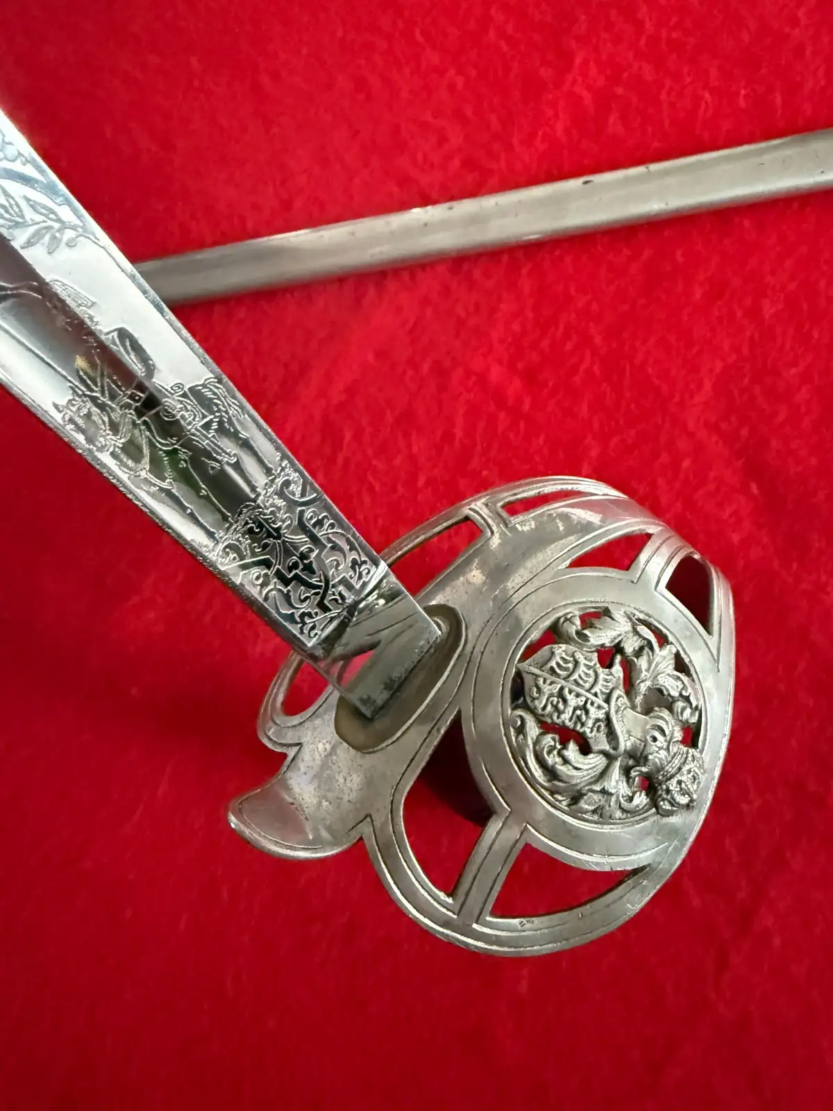 Original German WW1 Cavalry Officer Sword - View 20