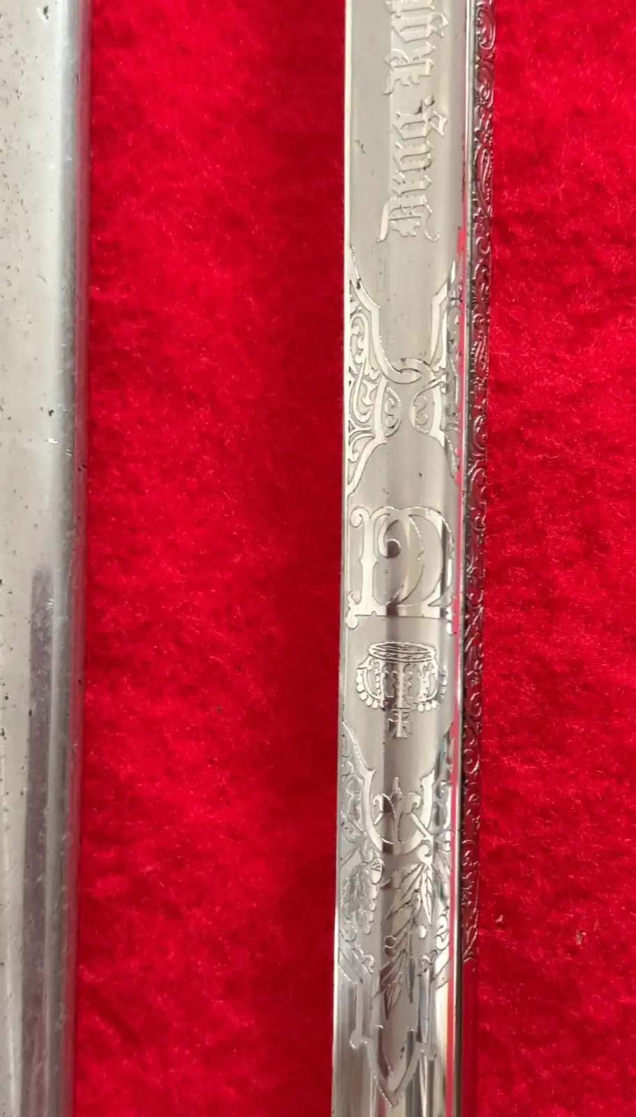 Original German WW1 Cavalry Officer Sword - View 9